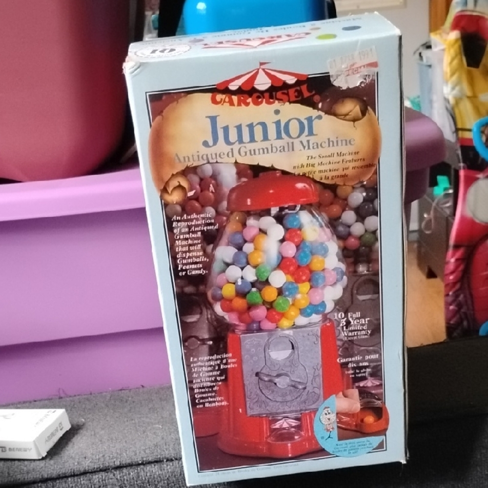 Junior Gumball Machine - Red